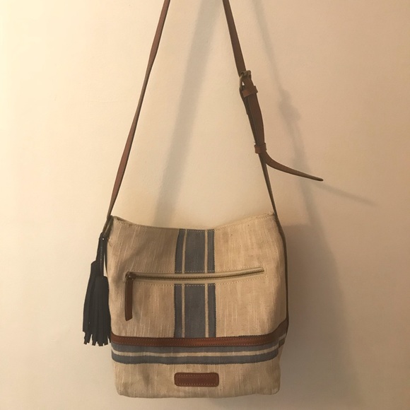Lucky Brand Handbags - Lucky Brand Fabric Purse